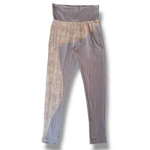 WearGrace Italy Womens Yoga Legging Sz Small Gray High Waist Tibetan Prayer Flag